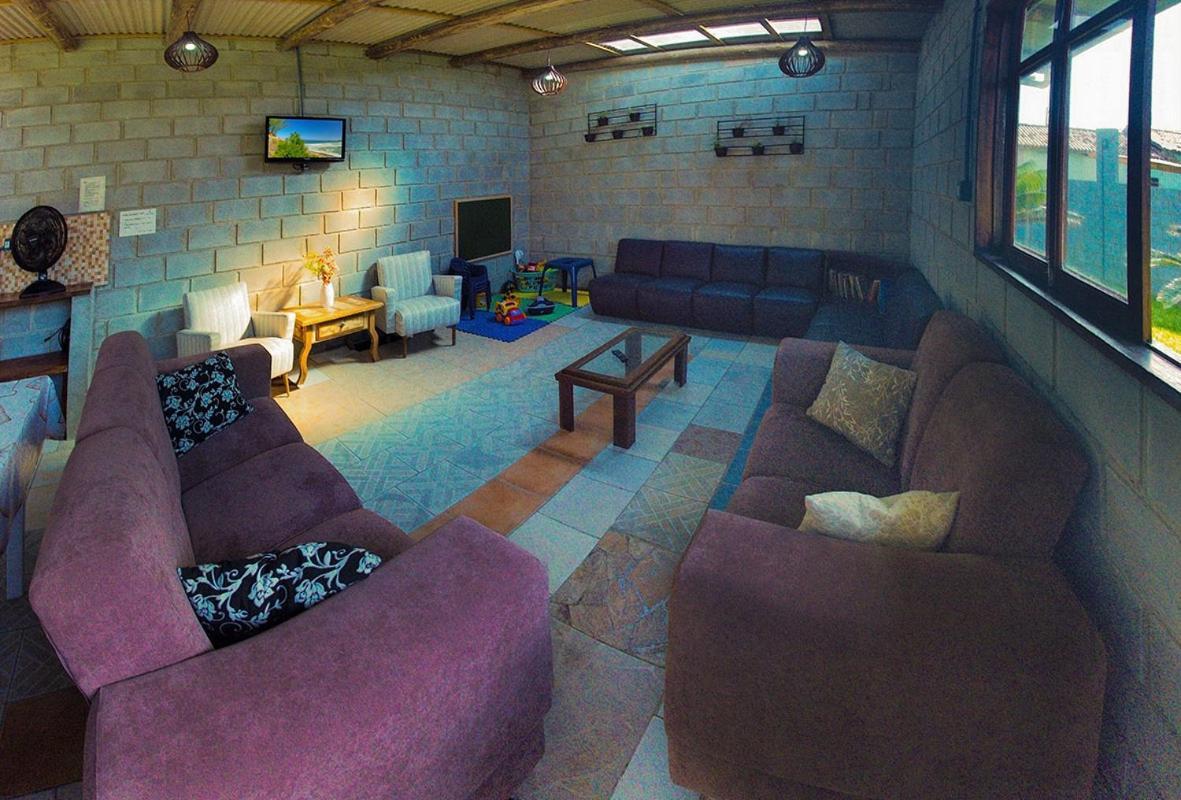 Lobo Hotel *